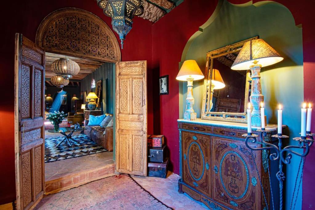 Aux Portes De Marrakech Villa Arts & Deco Avec Piscine Marrakesh Exterior photo